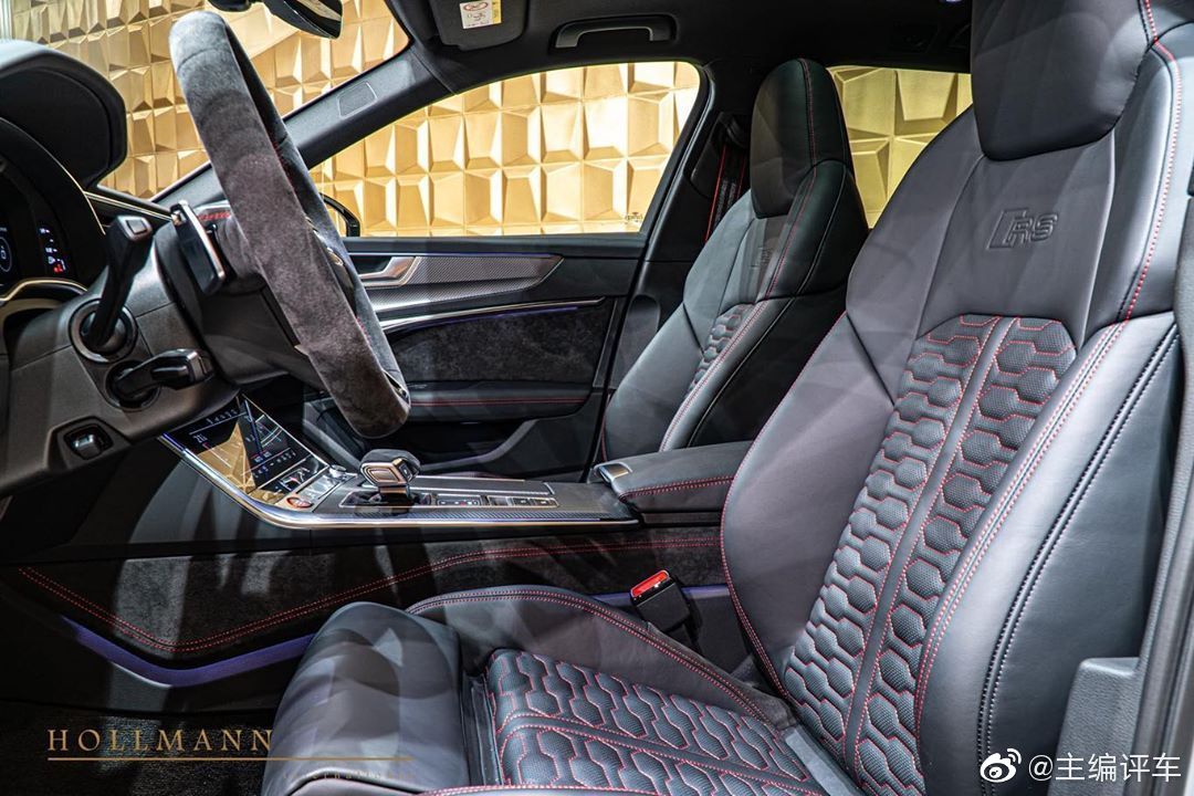 奥迪RS6：战意十足的配色!