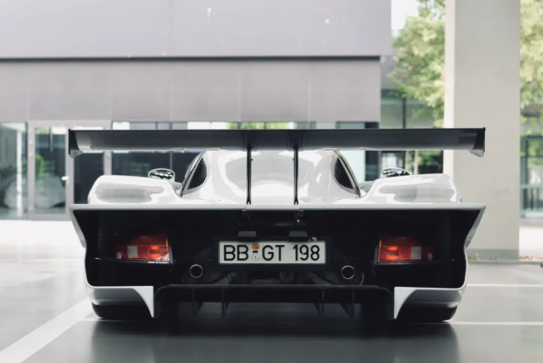 保时捷 911 GT1 街道版（图自波子范儿）