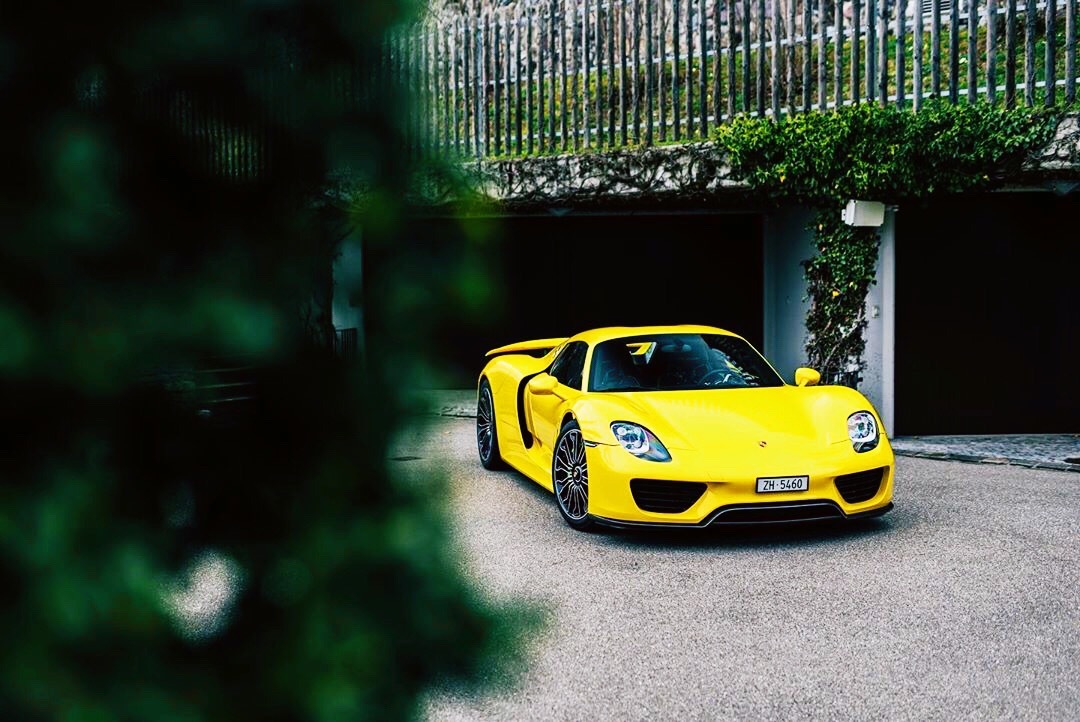 高清汽车美图：蛙王出巡 Porsche 918 Spyder