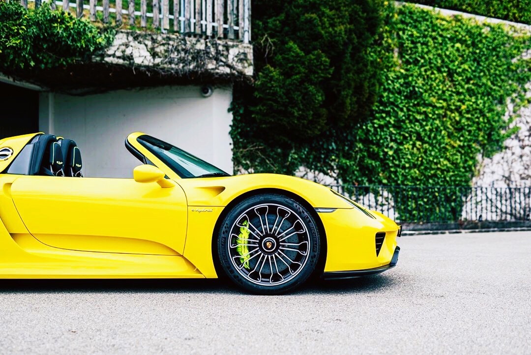 高清汽车美图：蛙王出巡 Porsche 918 Spyder