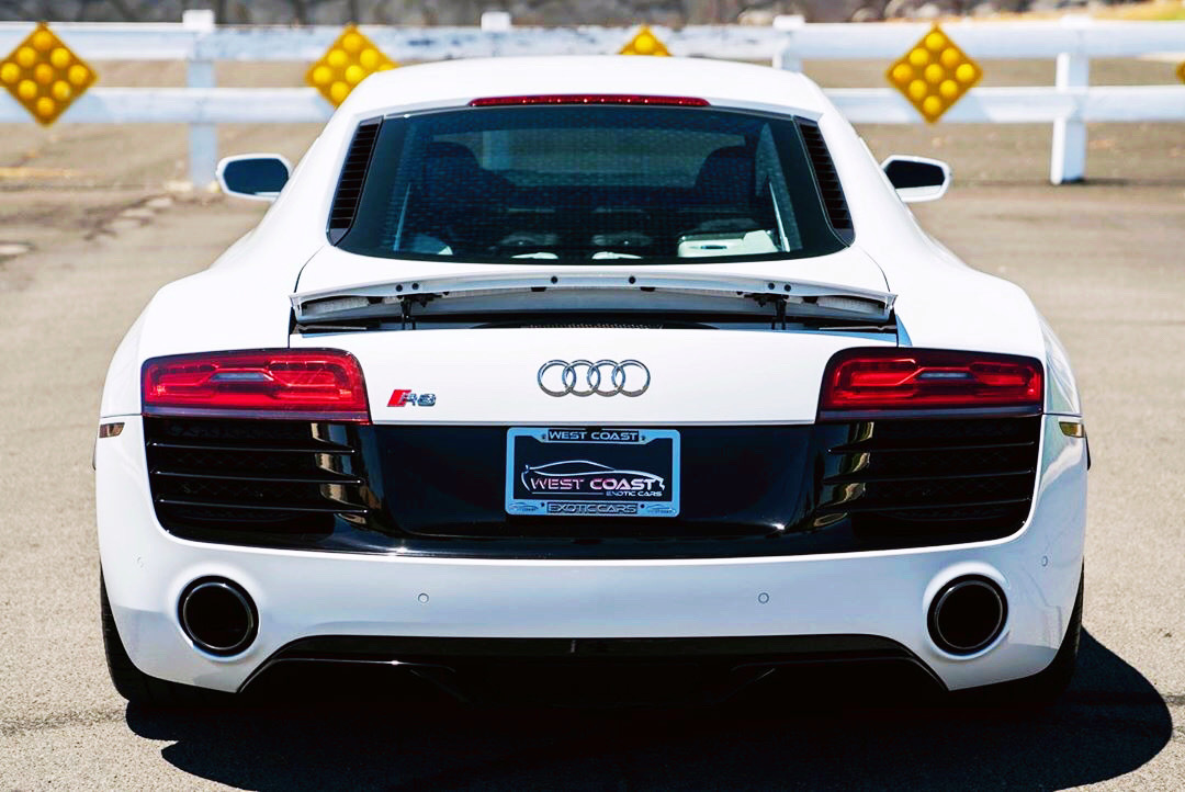 Audi R8 V10 FSI，据说现款要停产了……