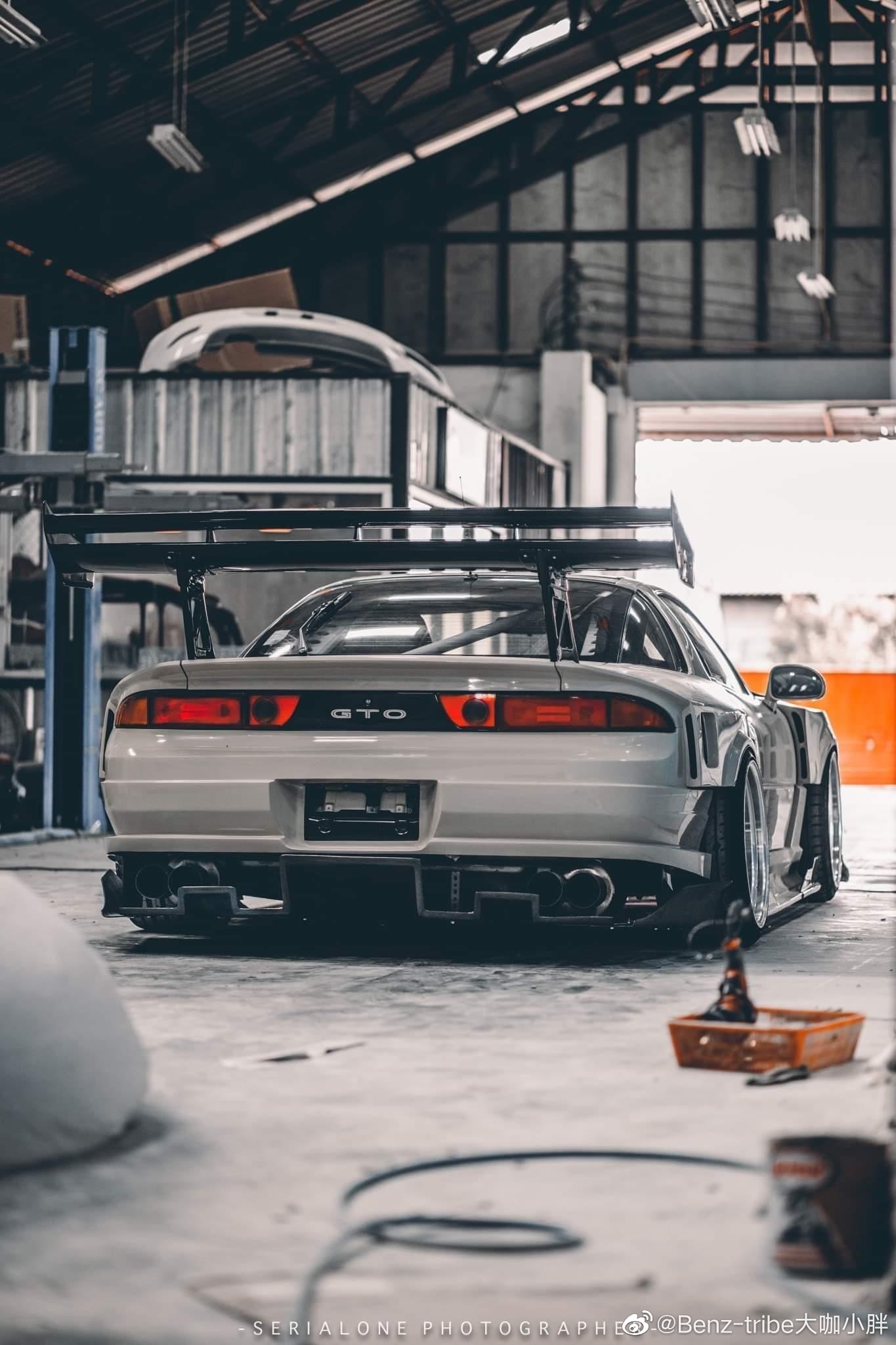 汽车美图大赏：三菱gto双涡轮又名3000 gt