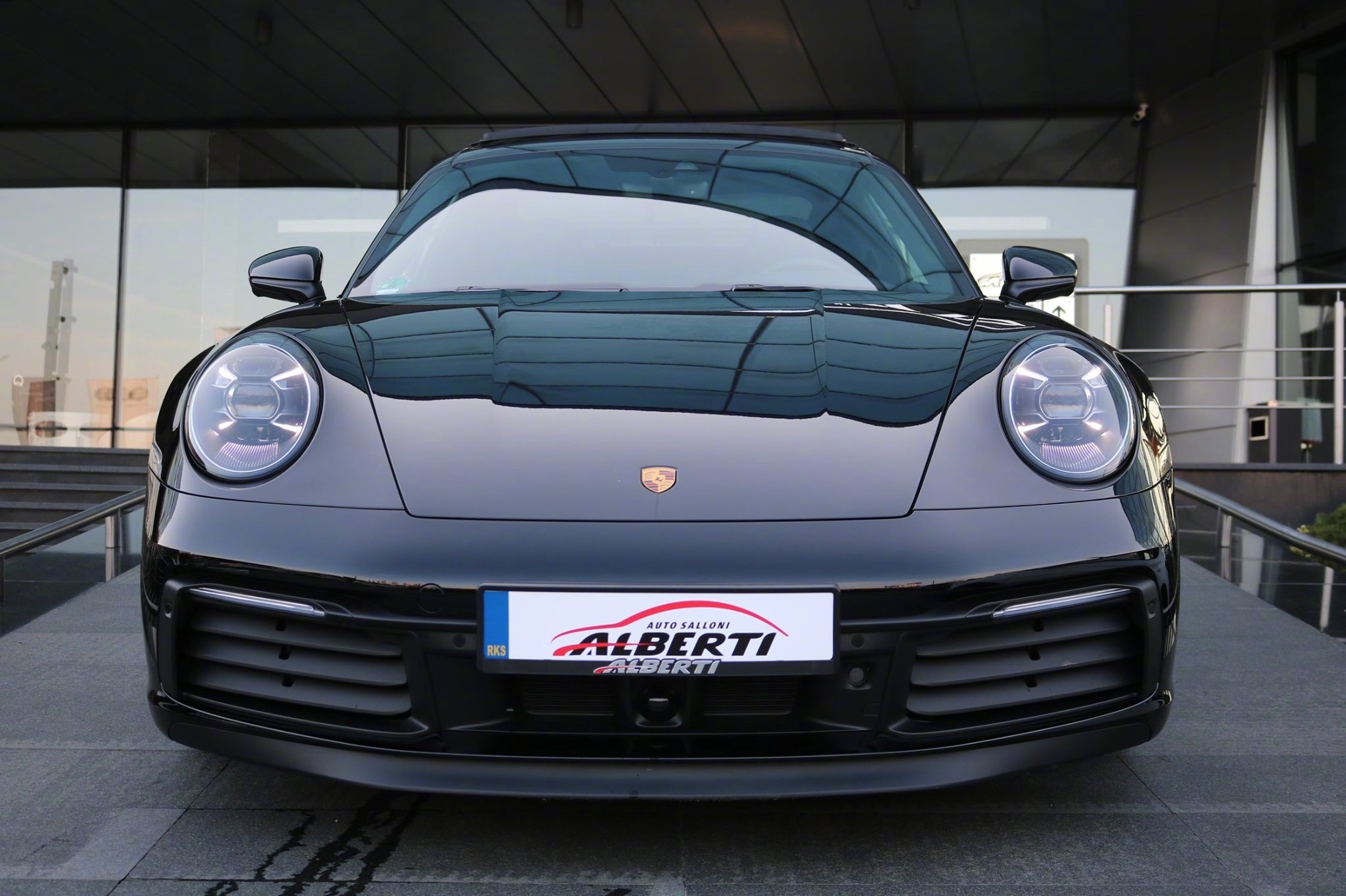 汽车美图抢先看:保时捷911 992,太酷了-新浪汽车