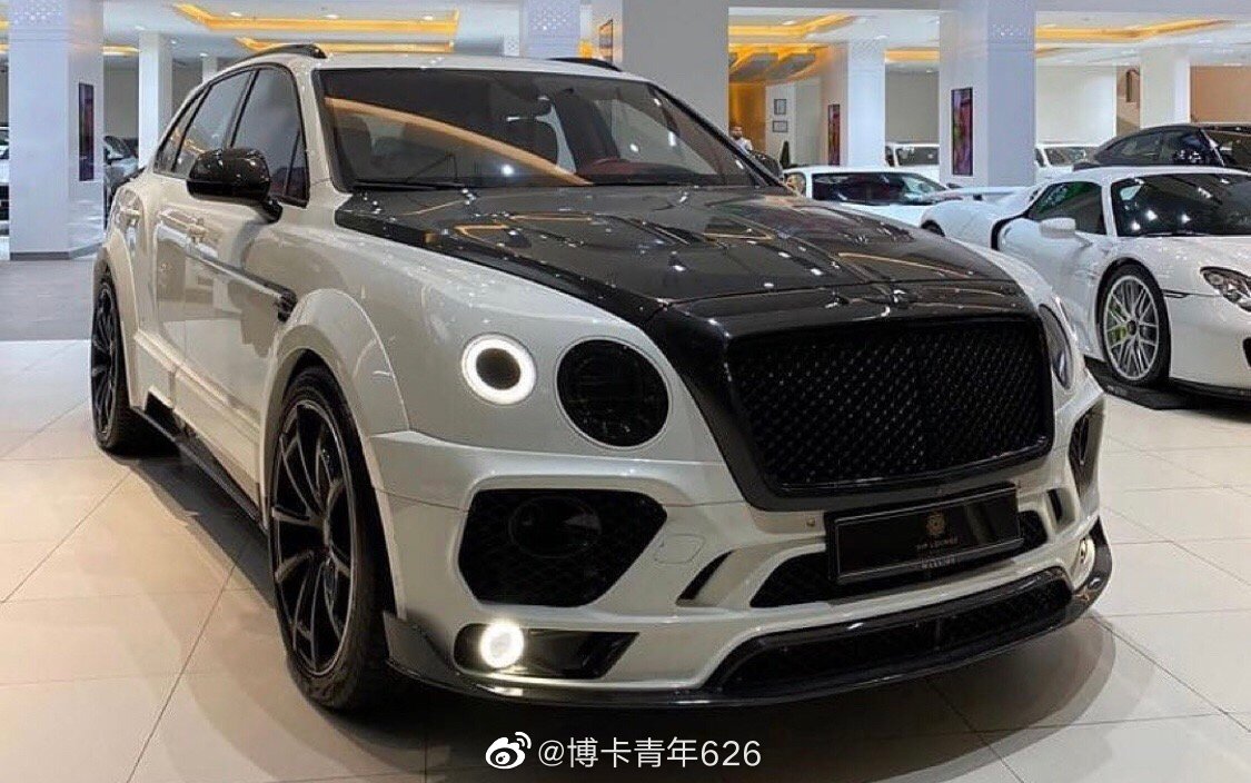 好看的汽车：宾利添越3.0T V6造型帅气