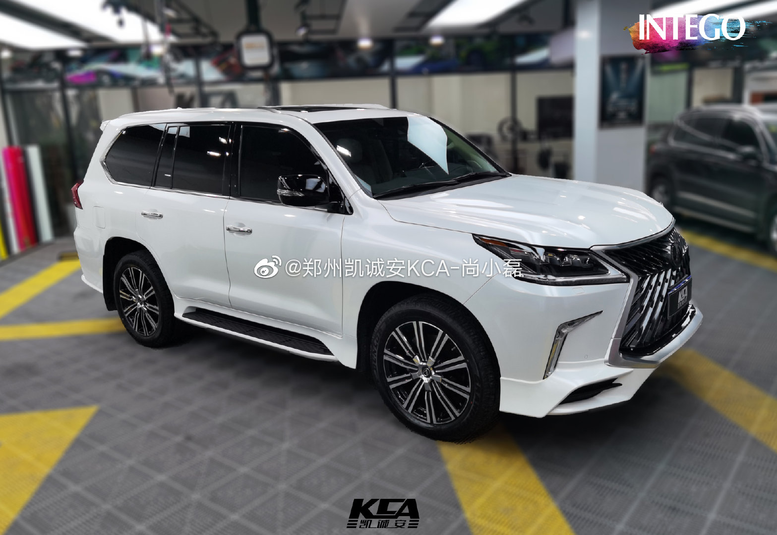 雷克萨斯漆面透明膜，完美保护车漆，天天开新车。