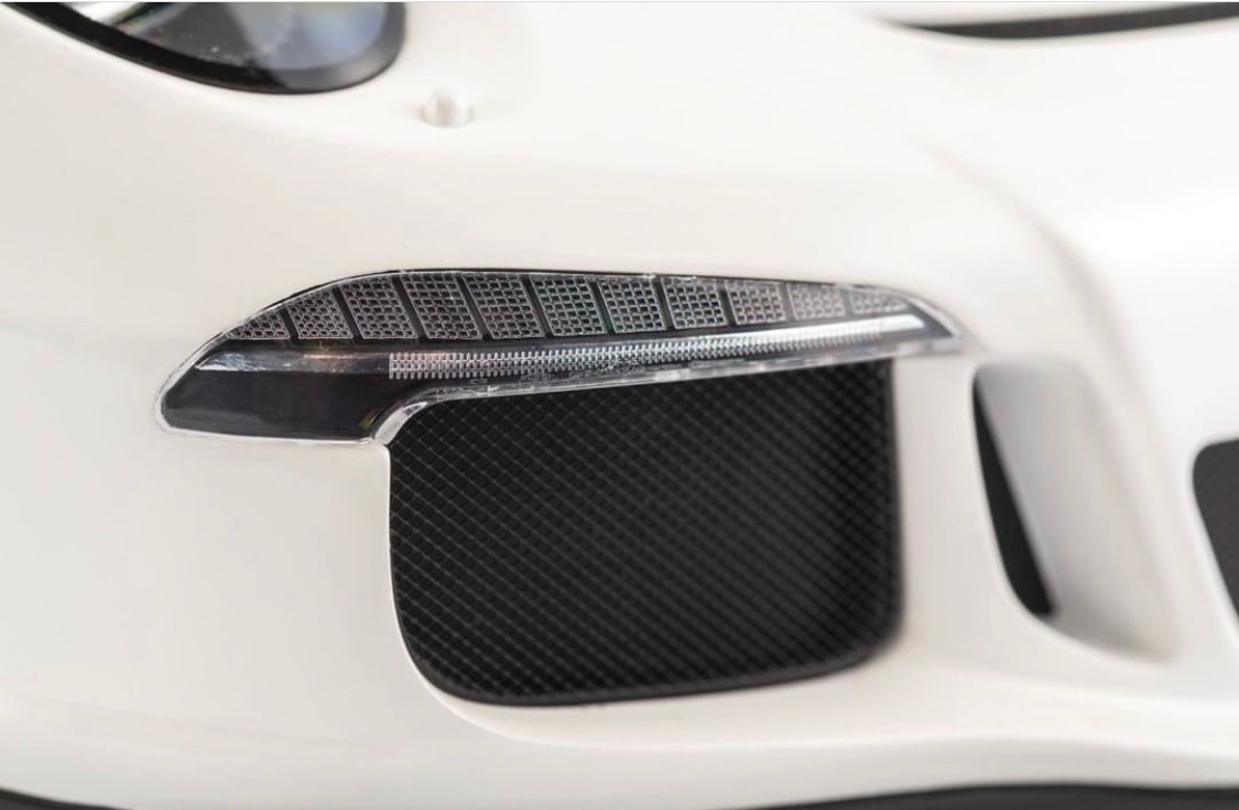 1:8迷你切保时捷911R 细节挺丰富