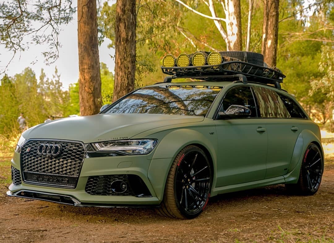 汽车美图抢先看：这样的奥迪RS6女车主…