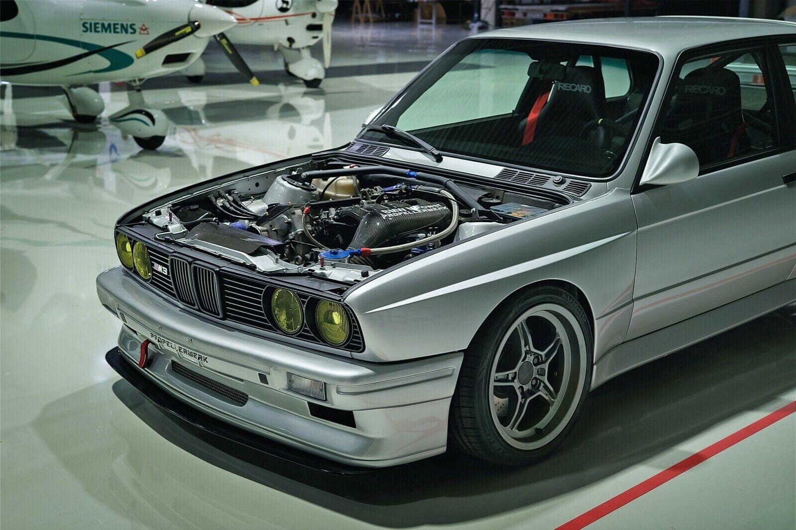 宝马M3：实车真的太漂亮了！