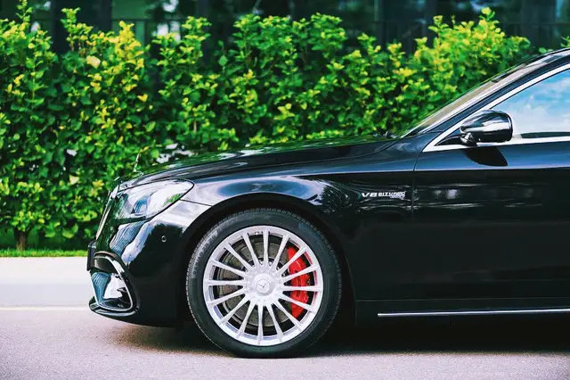 梅赛德斯奔驰S级的性能座驾，完美的S63 AMG！