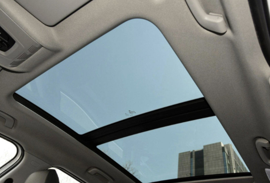 纯进口宝马七座MPV，前后独悬，顶配不足30万，却无人赏识