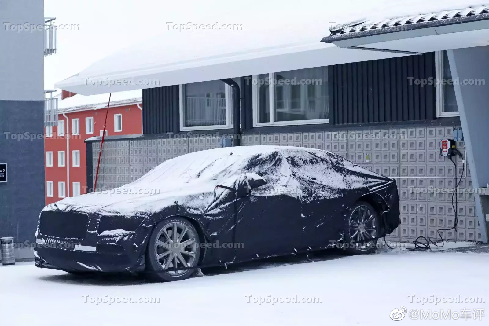 宾利将成为纯电动汽车品牌，到2030年将逐步淘汰汽油发动机