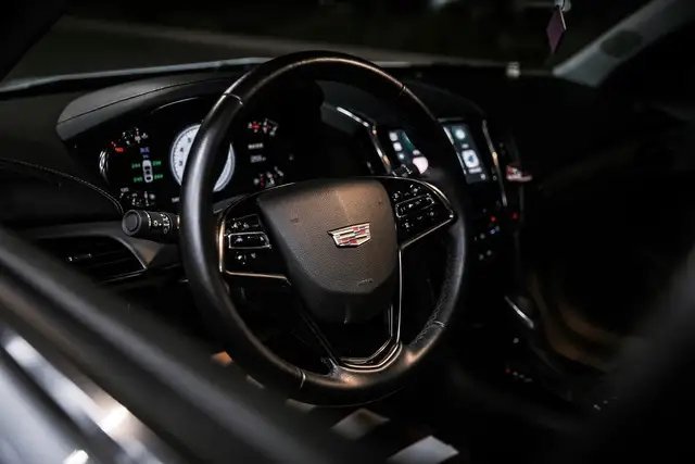 凯迪拉克，29岁以上的小伙子的热爱