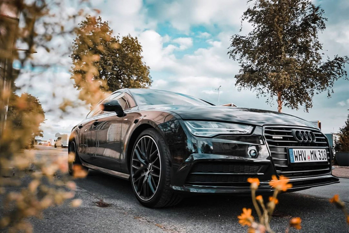 Audi A7，前后大灯呼应，美哉！