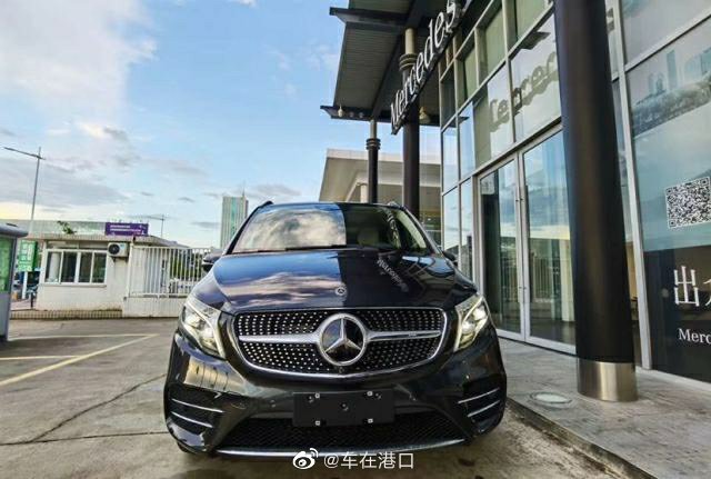 好看的汽车：20款奔驰V260L 长轴豪华
