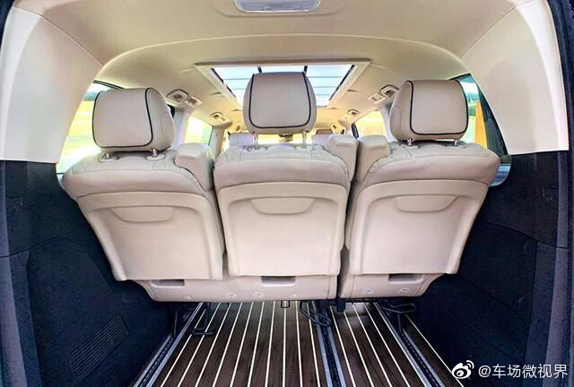 新一代国六奔驰威霆，超大7座空间全面升级，合资车也可以很奢华