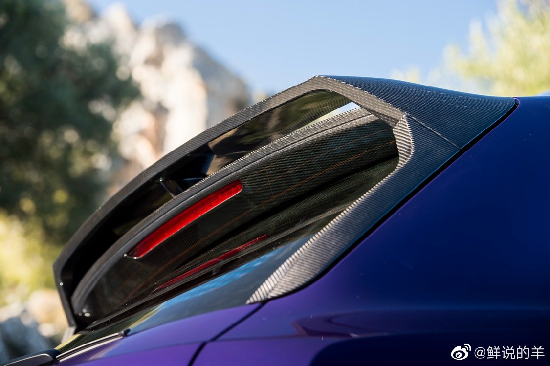 好看的汽车图片：宾利风尚套件版车型官图发布