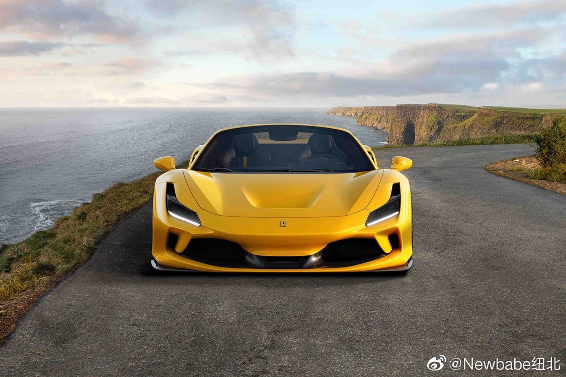 法拉利最强 V8 敞篷跑车 F8 Spider 售价 341.80 万元