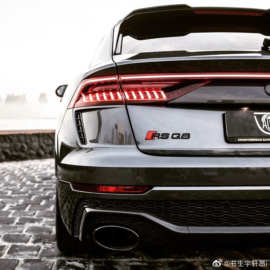 精美汽车图集：兰博Urus元素 奥迪RSQ8Cool