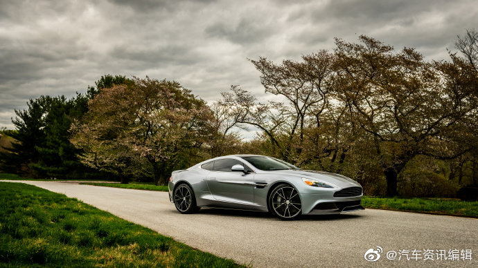 Aston Martin Vanquish  CENTENARY EDITION 最美马丁~