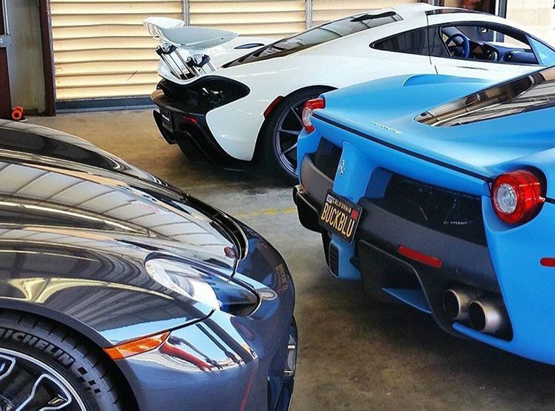 法拉利LaFerrari，如此的哑光蓝仅此一辆。