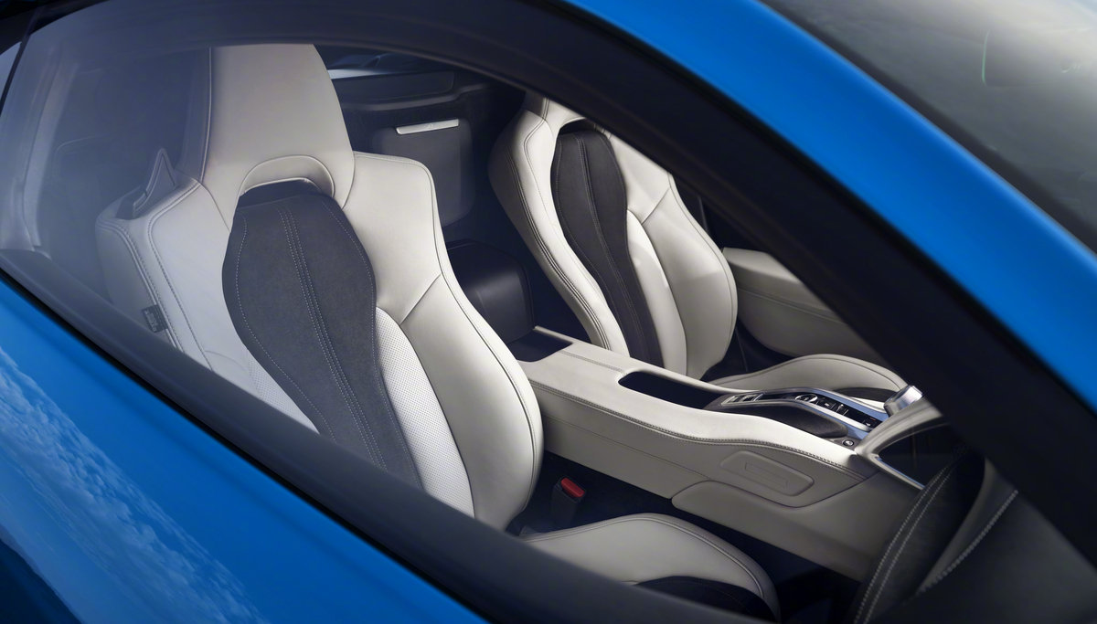汽车美图：长滩蓝涂装回归的讴歌NSX