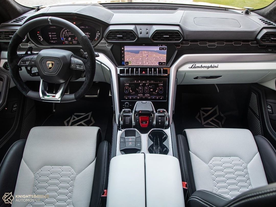 多哈，2019 Lamborghini Urus（via.Knights Bridge）