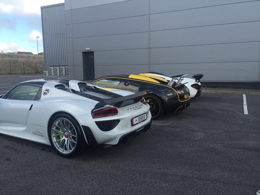 迈凯伦P1 + 保时捷918 Spyder + 布加迪Veyron