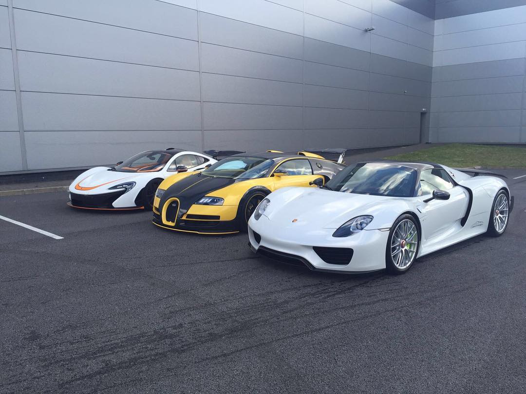 迈凯伦P1 + 保时捷918 Spyder + 布加迪Veyron