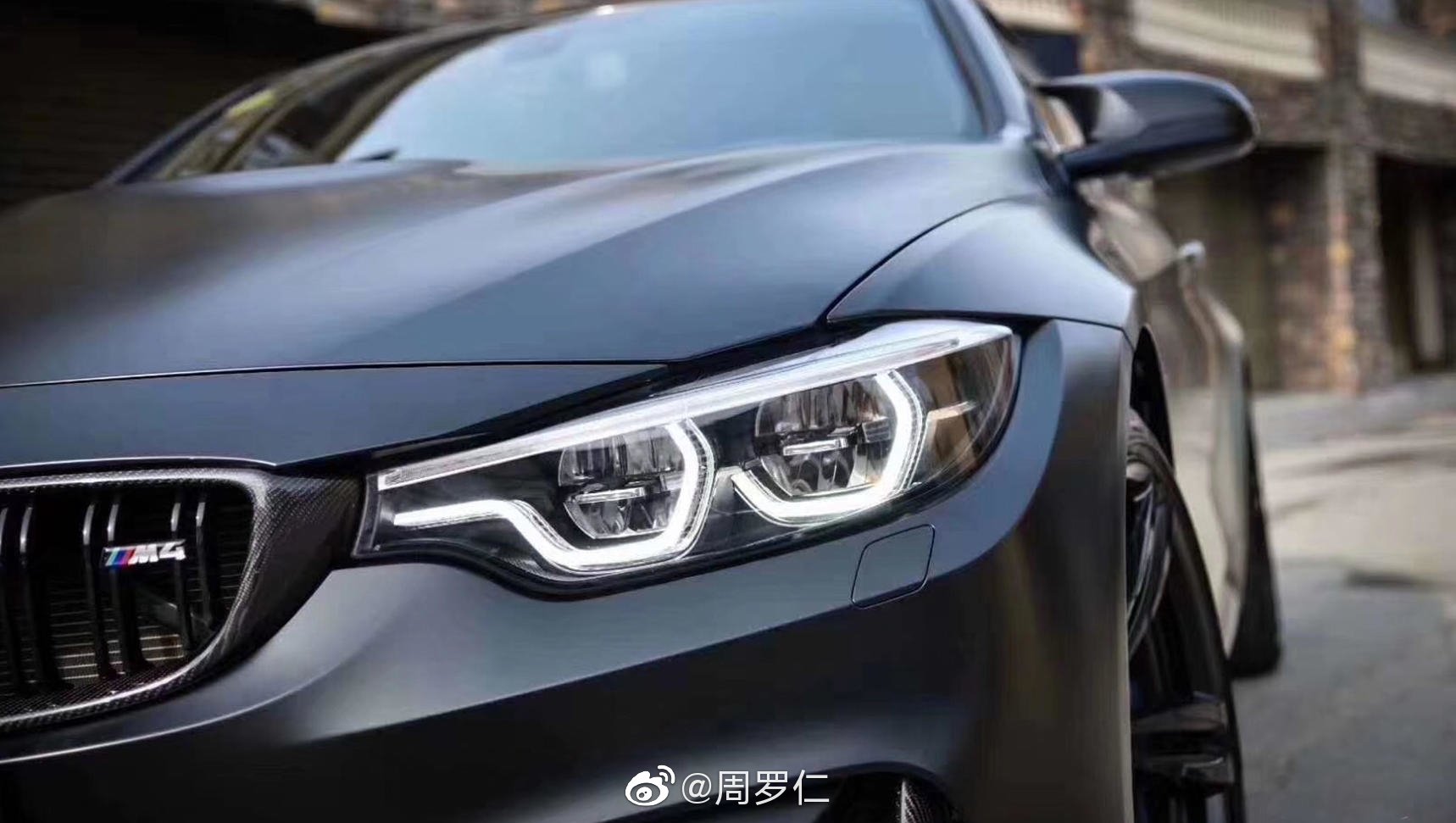 宝马M4：战意十足的配色!