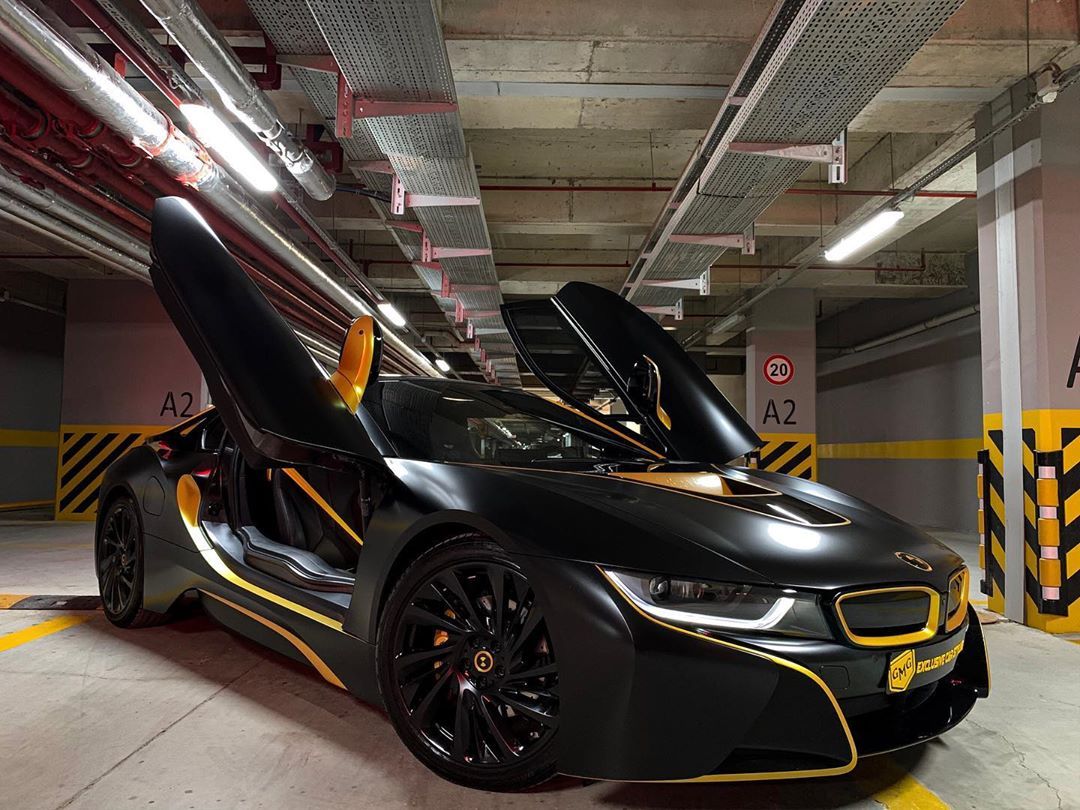 好看的汽车：这宝马BMW i8整得漂亮不