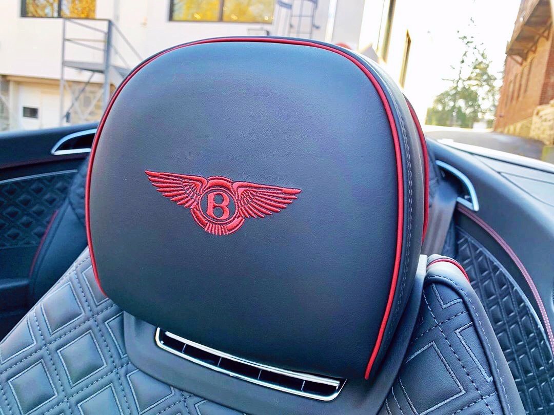 Bentley Continental GTC，细节真的太棒，价格也不低……