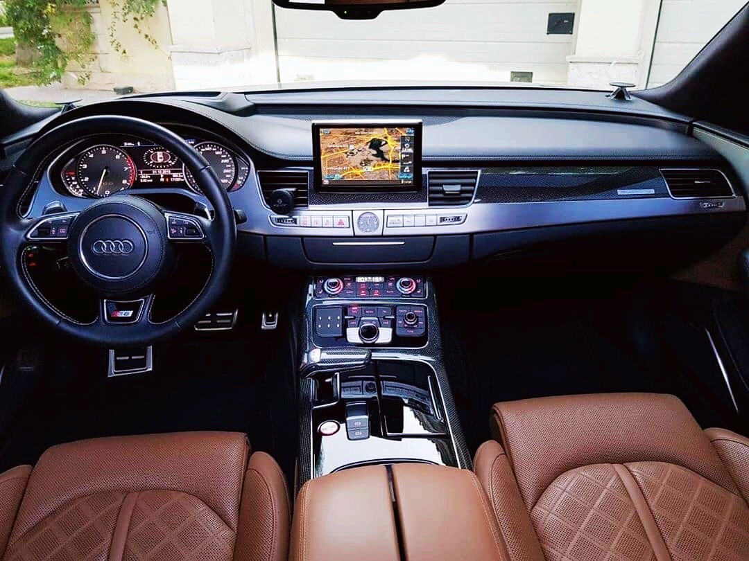 好看的汽车：Audi S8,灯一定是加分项