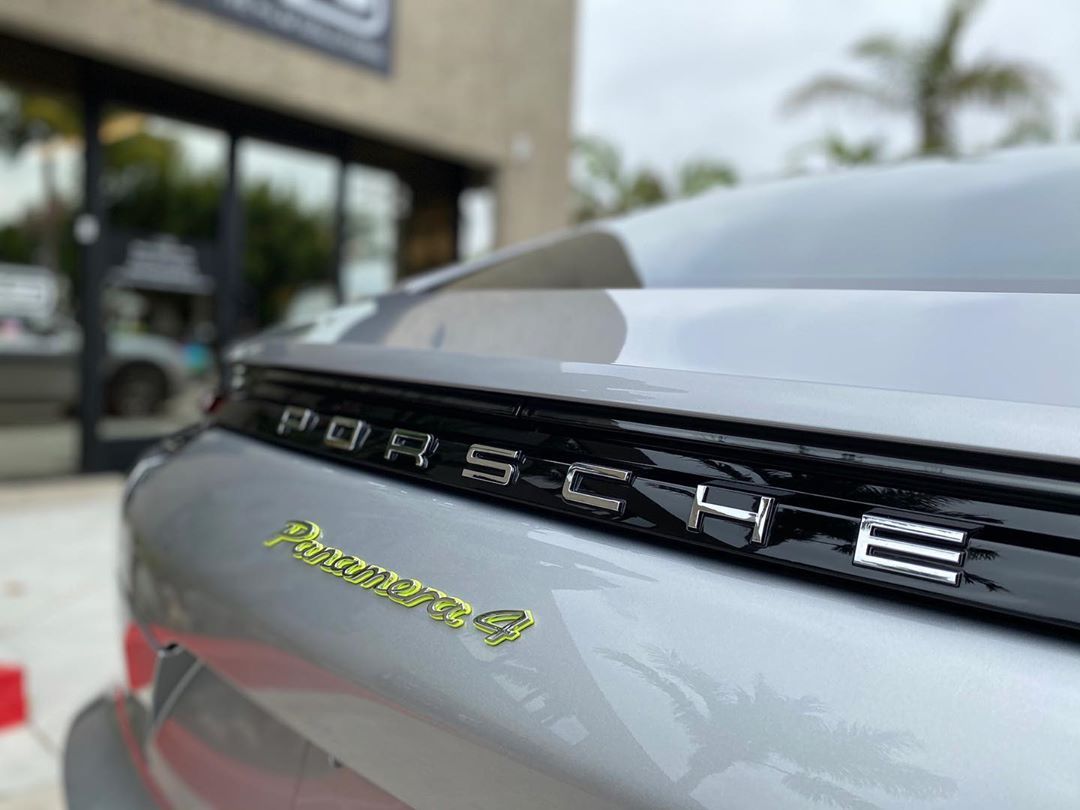 汽车美图大赏：保时捷帕拉梅拉10周年纪念版