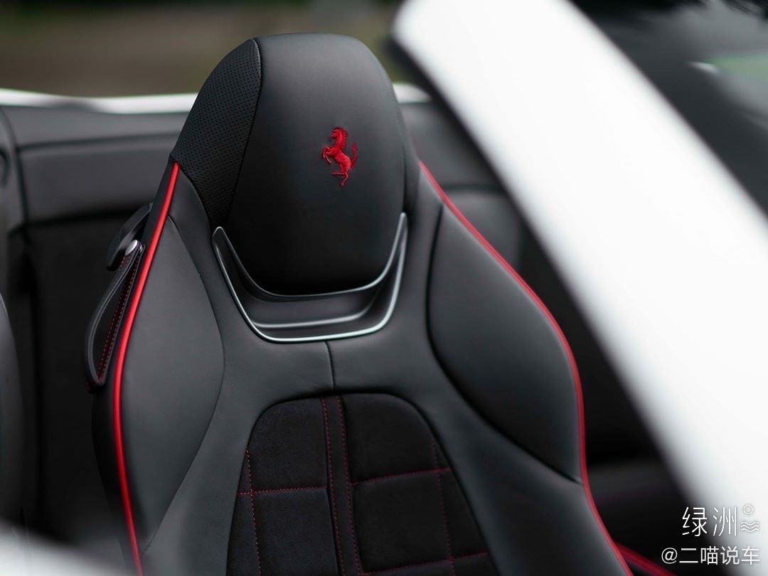 即便是入门级 也是猛兽 法拉利portofino