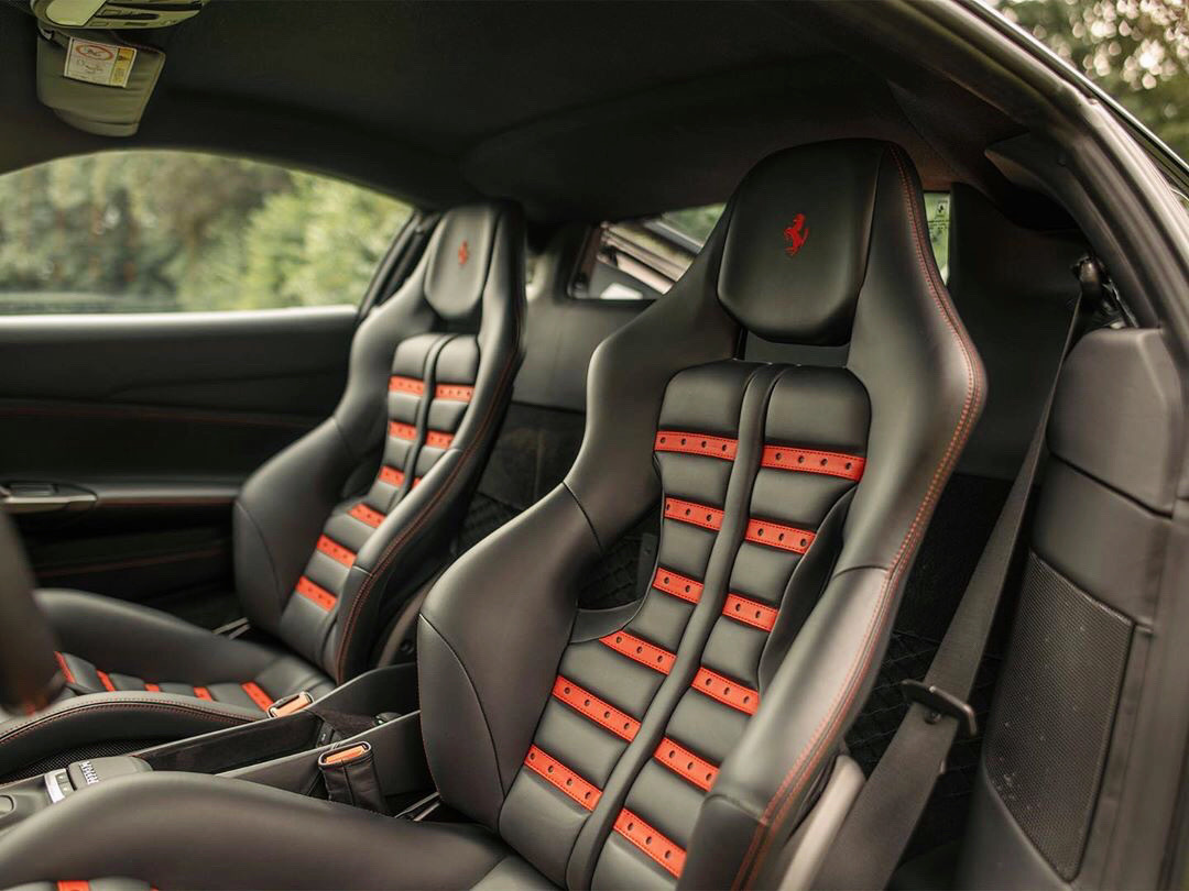 早起的鸟儿有虫吃，共勉！ Ferrari 488 GTB