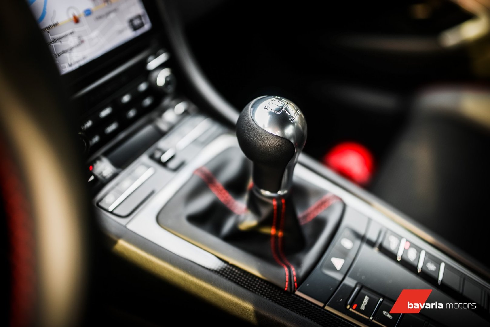 保时捷911 GT3 touring,PDK虽好,但手动挡才真