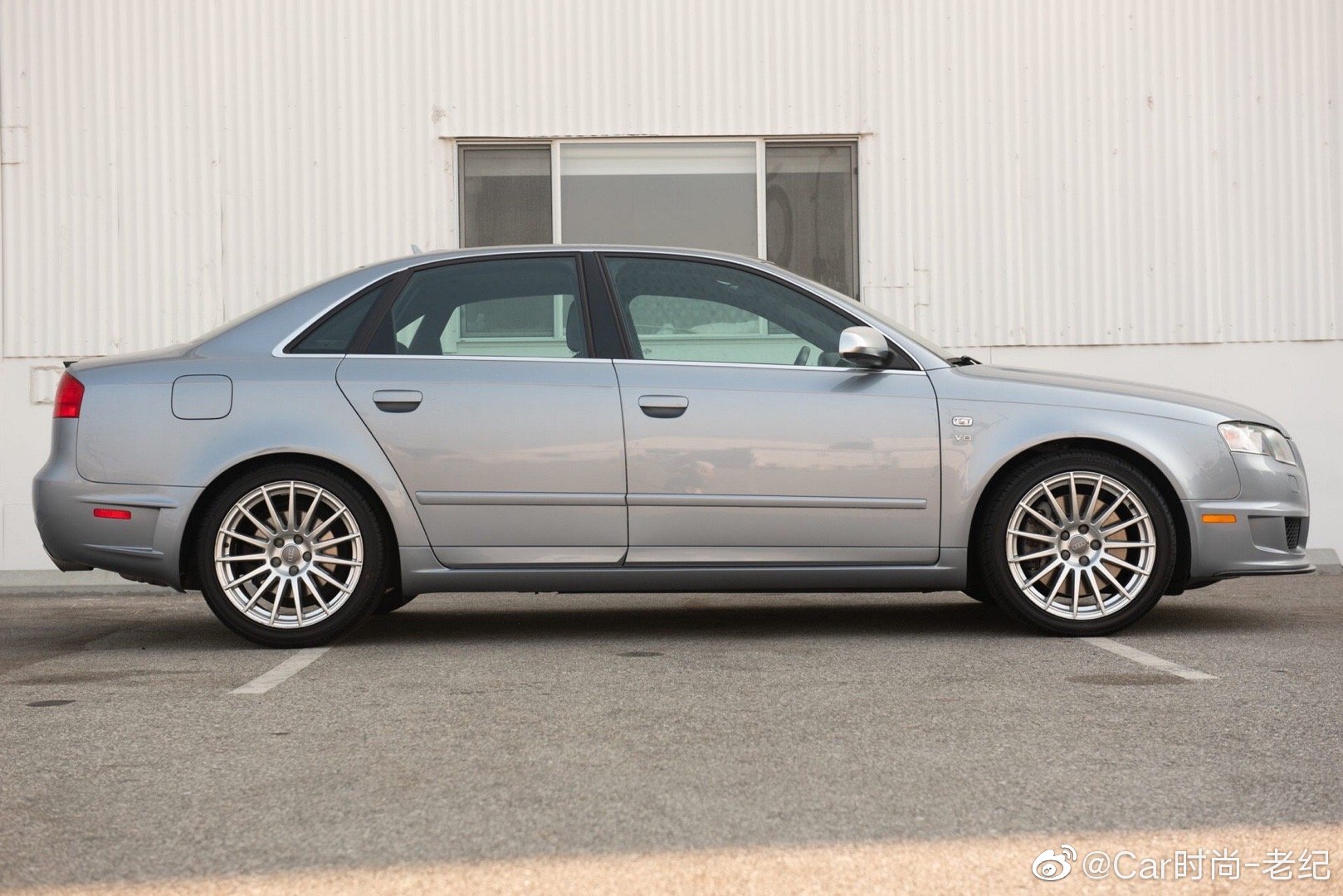 限量250台，4.2升V8驱动的2006 奥迪S4