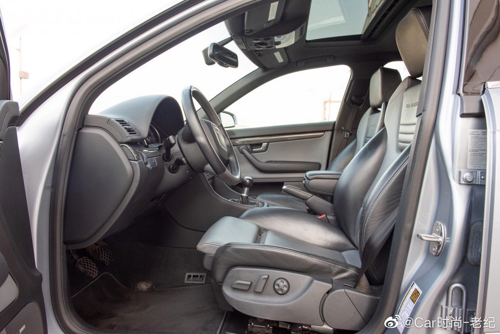 限量250台，4.2升V8驱动的2006 奥迪S4