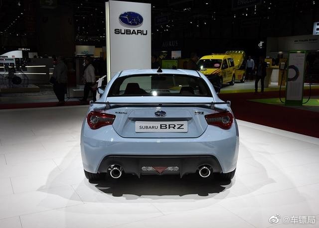 斯巴鲁BRZ特别版实车亮相，专属灰蓝涂装，这颜值很有跑车味道