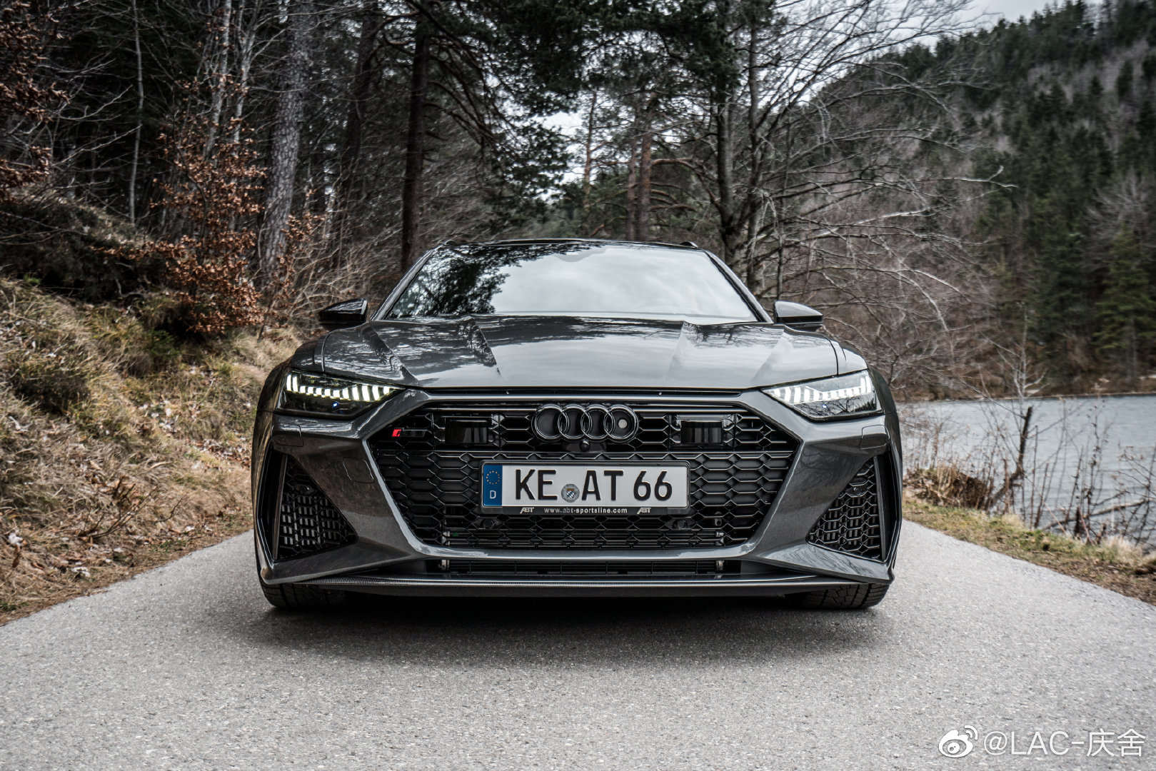这台奥迪RS6真的好看，不愧是标杆!