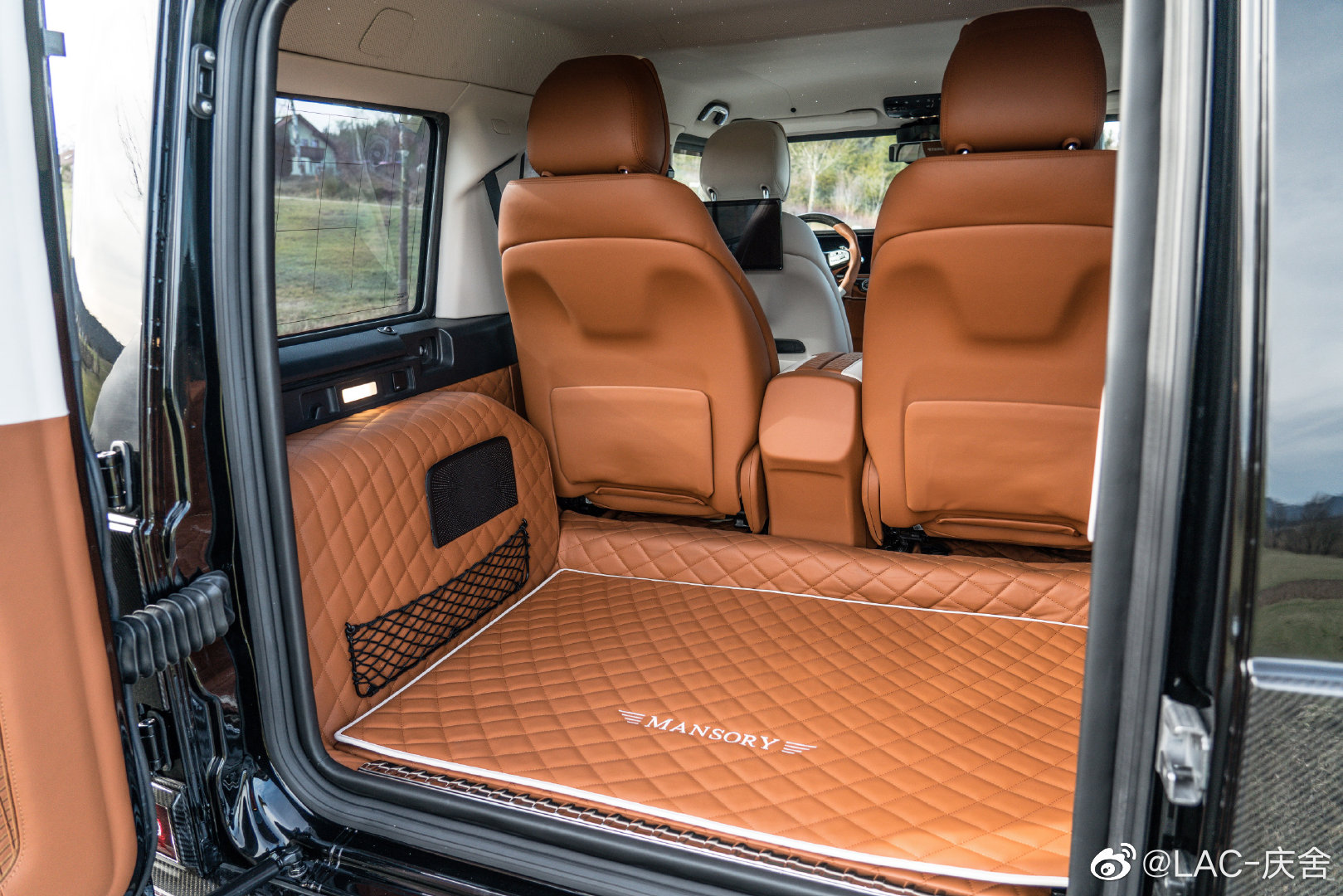 Mansory Mercedes-AMG G 63，800HP的全碳大G!