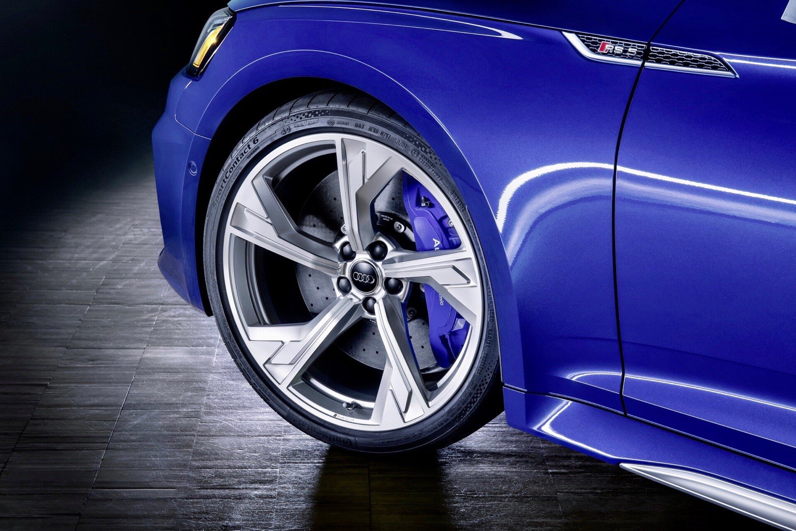 这台奥迪RS5真的好看，不愧是标杆!