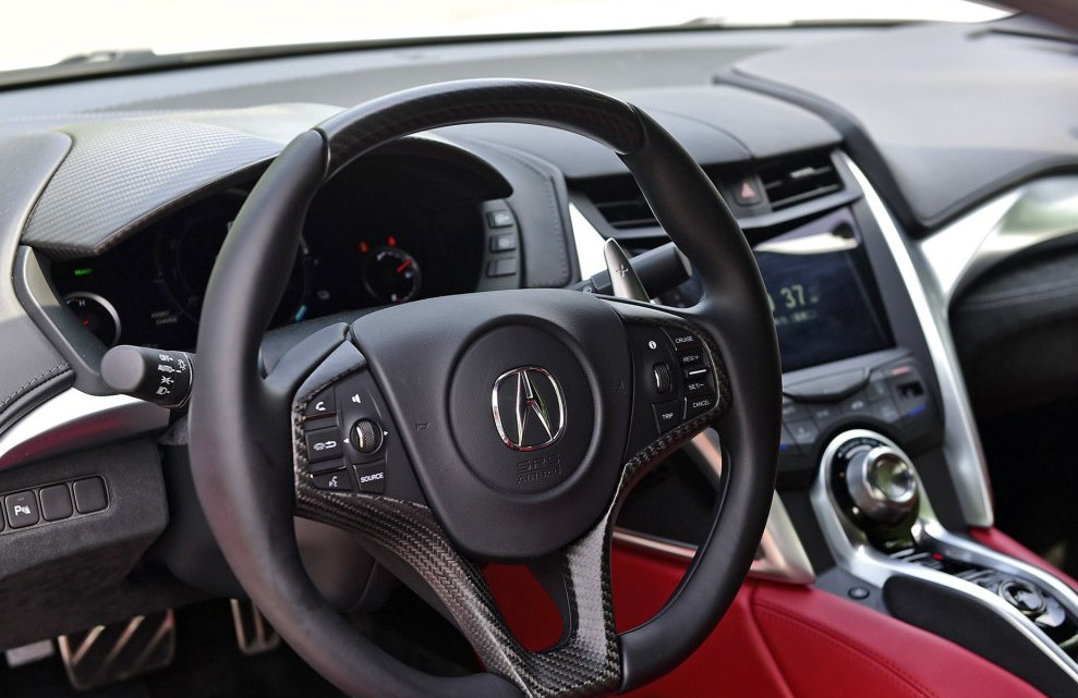 超跑CLUB 汇集尖端空气动力学 讴歌NSX