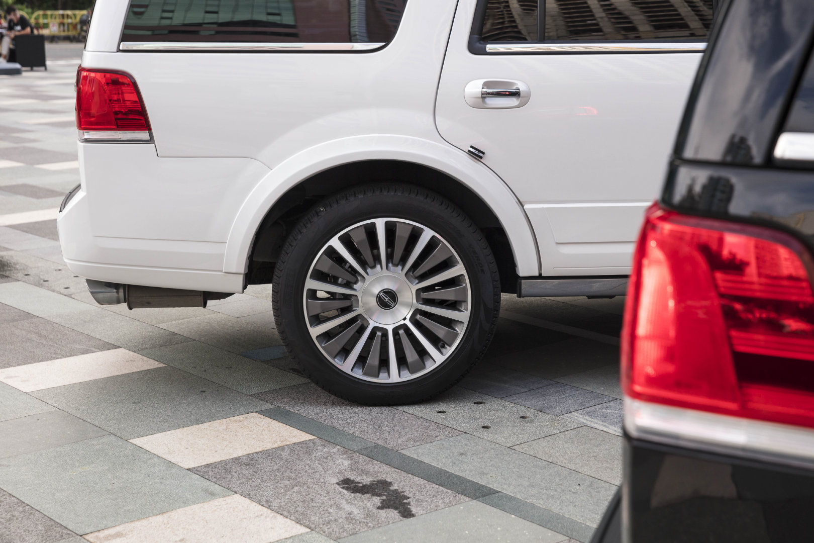 优雅的“美式巨无霸” 林肯领航员