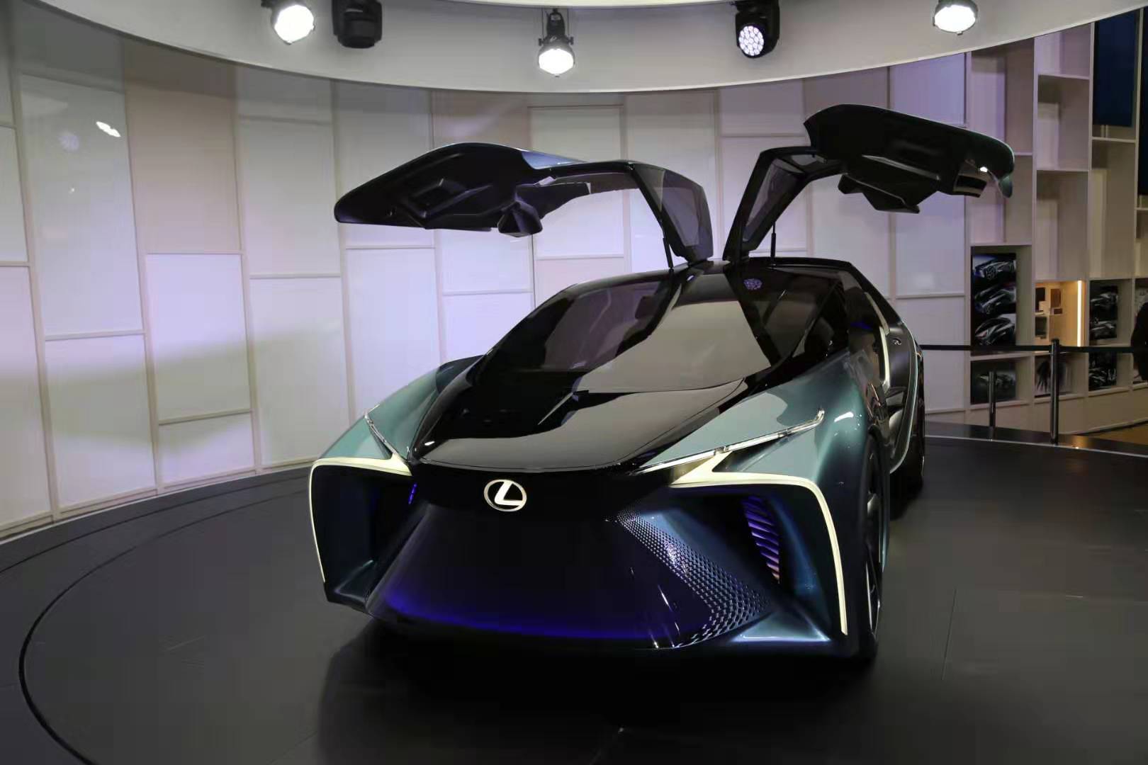 全新雷克萨斯概念车正式亮相