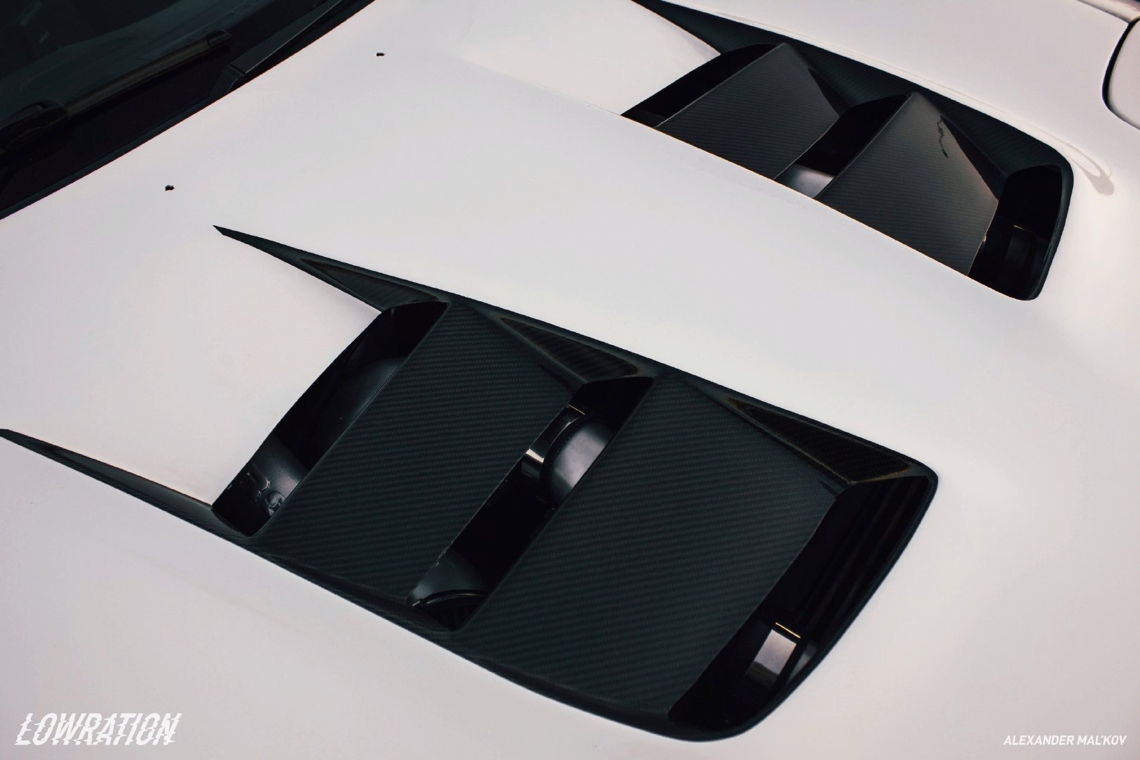 好看的汽车图片：马自达 RX7 转子魅力