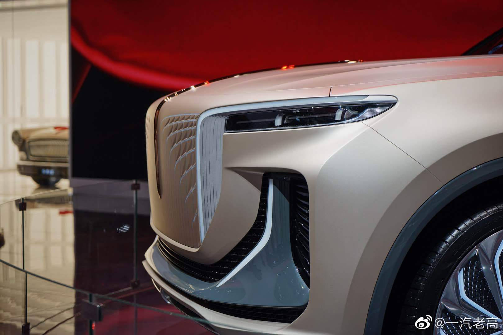 红旗e115亮相广州车展红旗e115