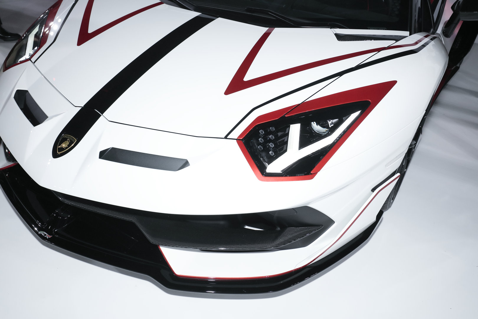 于2019兰博基尼品牌日上演亚太首秀