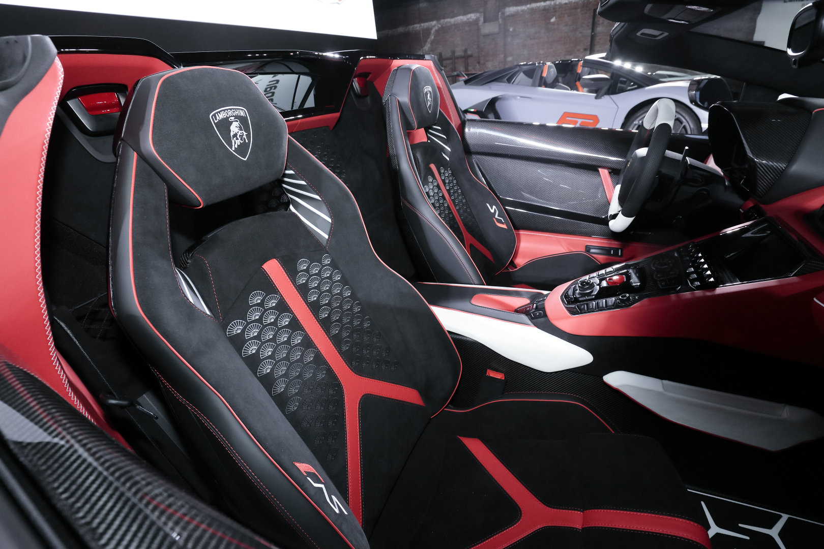 于2019兰博基尼品牌日上演亚太首秀