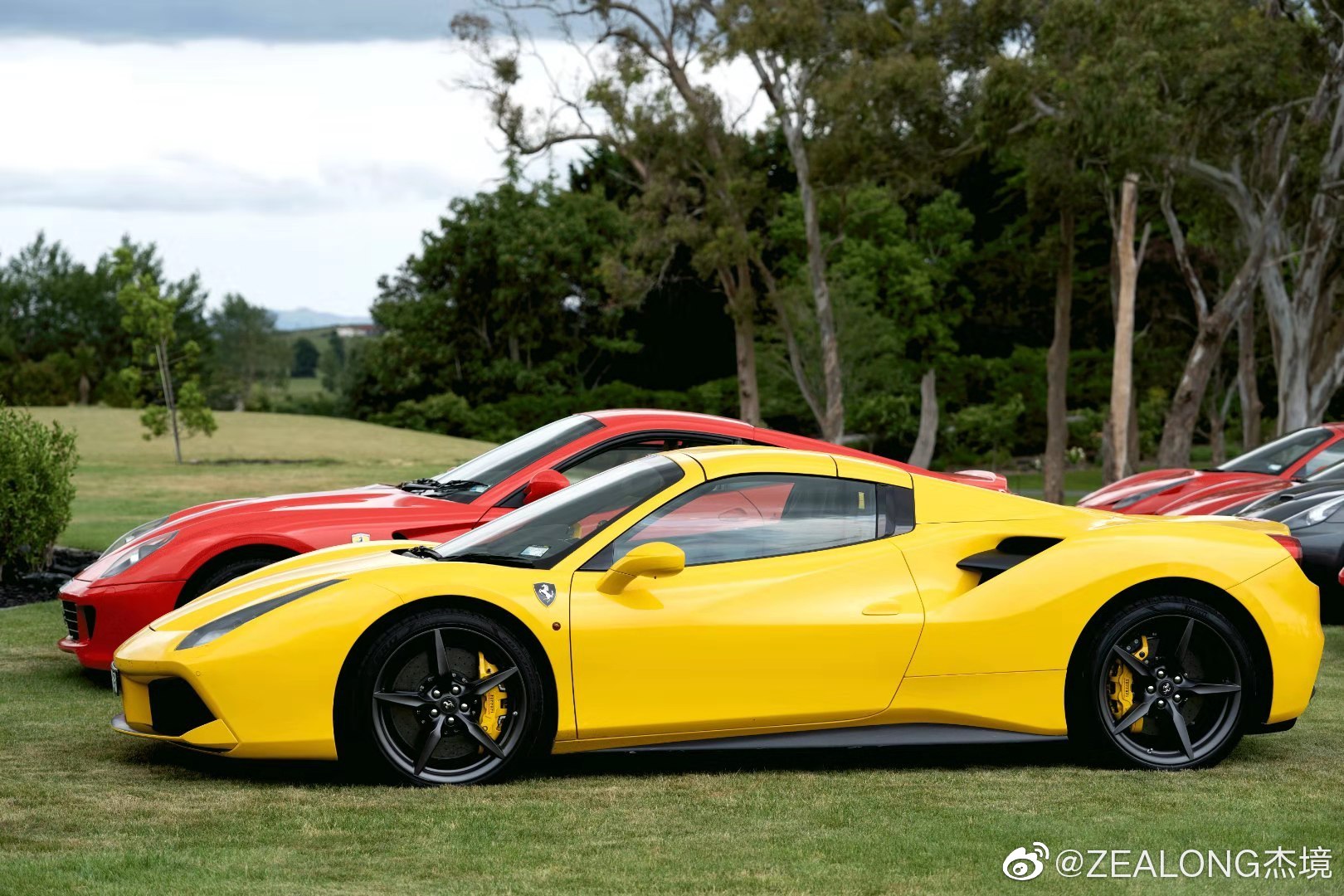 早安   法拉利车友会品春茶 体验速度与激情